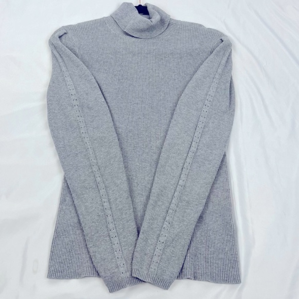 Saks Fifth Avenue Ribbed Turteneck